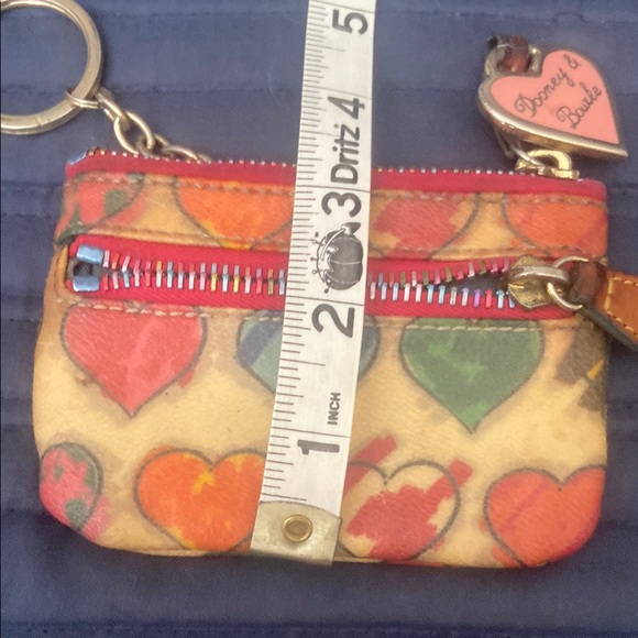 D&B Colorful Heart Pattern Keychain Pouch - Picture 9 of 9